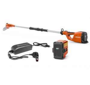 HUSQVARNA 120iTK4-P ágvágó akkumulátor+ töltő
